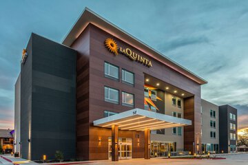 La Quinta Inn & Suites by Wyndham Galt Lodi North