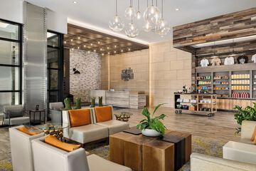 Hotel 10 of 97