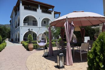 Courtyard