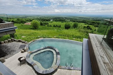 Infinity pool
