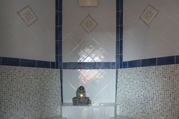 Steam room