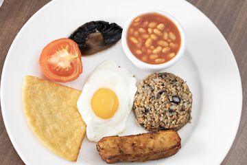 Breakfast meal