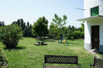 BBQ/picnic area