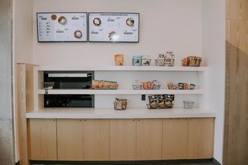Snack bar