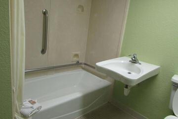 Photo 43