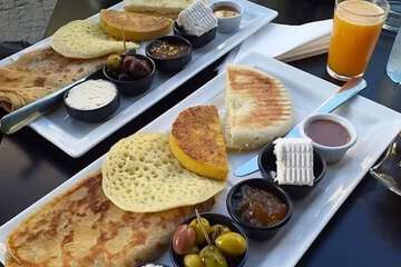 Breakfast meal