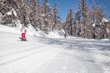 Skiing