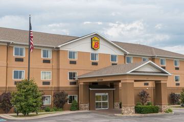 Super 8 by Wyndham St. Robert Ft. Leonard Wood Area