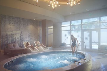 Indoor spa tub