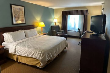 Room 44 of 51
