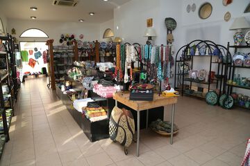 Gift shop