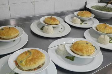 restaurant cafeteria