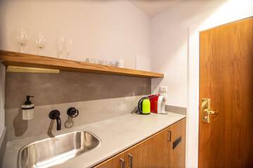 Private kitchenette