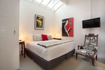 Photo 12