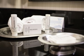 Bathroom amenities