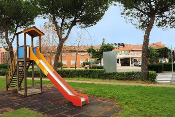 Children's play area - outdoor