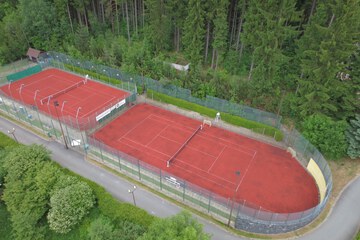 Tennis court