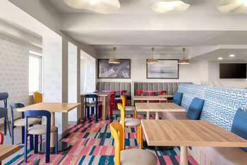 Home2 Suites by Hilton Outer Banks Kill Devil Hills