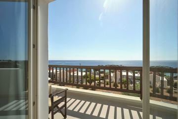 Beach/ocean view