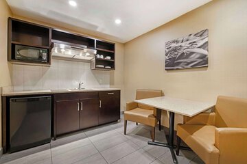 Private kitchenette