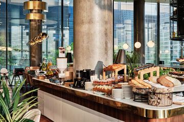 Breakfast buffet