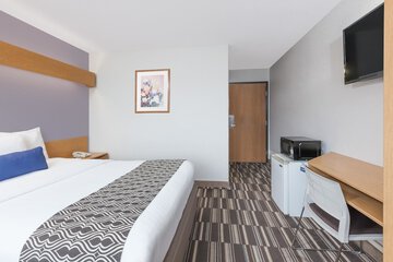Microtel Inn & Suites by Wyndham Ardmore