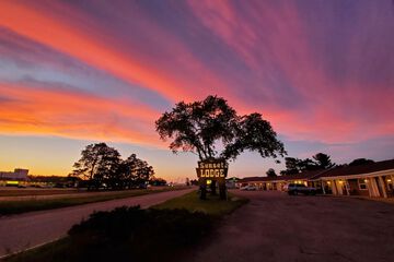 Sunset Lodge Escanaba