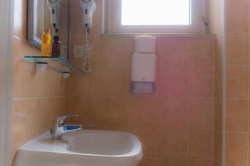 Photo 58