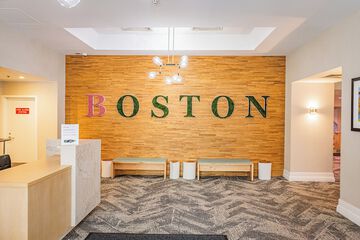 Hotel Interior 25 of 95