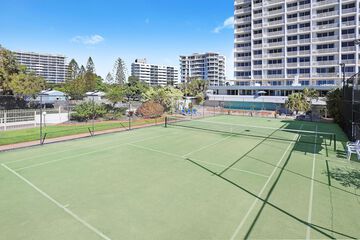Tennis court