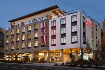 Hampton Inn & Suites Seattle / Renton