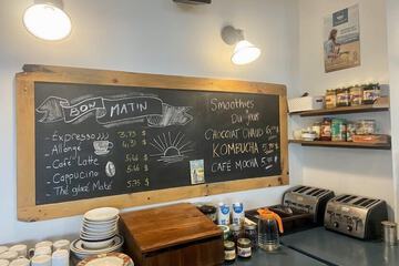 Breakfast area