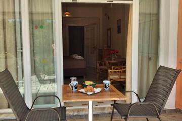 Photo 42