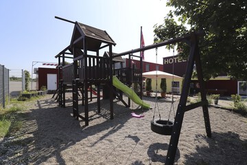 Children's play area - outdoor