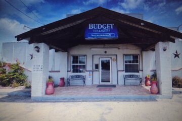Budget Inn & Suites