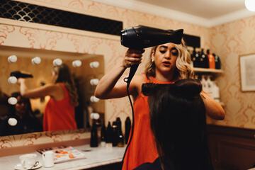 Hair salon