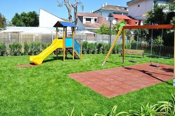 Children's play area - outdoor