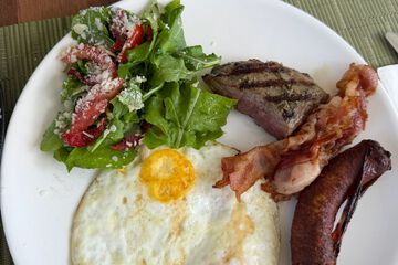 Breakfast meal