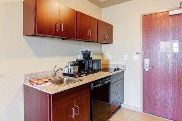 Private kitchenette