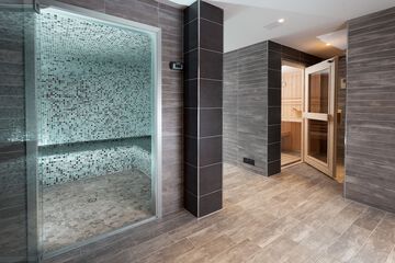Steam room