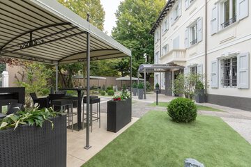Front of property - evening/night