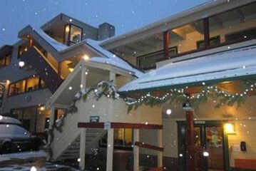 Hotel Front - Evening or Night