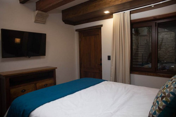 guest_rooms