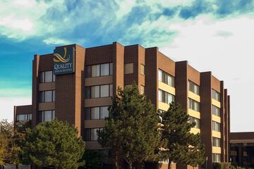 Quality Inn & Suites Orland Park Chicago