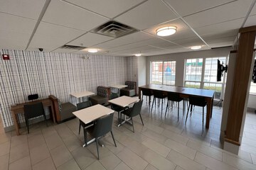 Hotel Interior 5 of 34