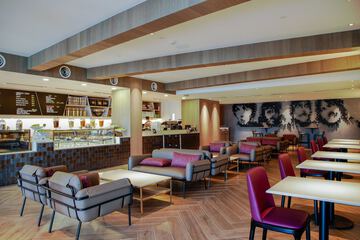 Coffee shop