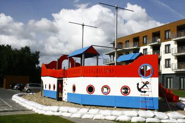Children's play area - outdoor