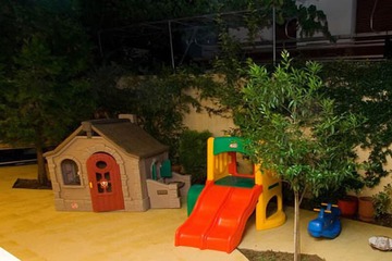 Children's play area - outdoor