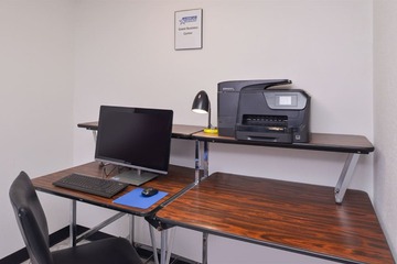 Business Center 27 of 27