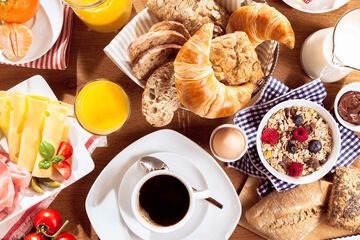 Breakfast meal